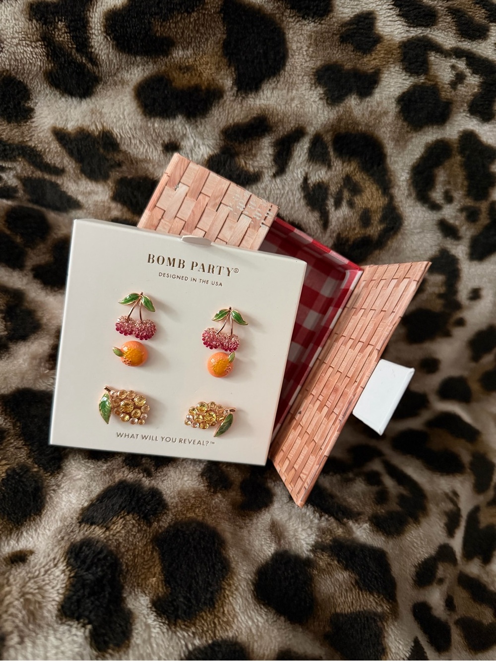 BP Market fresh earrings 🍒